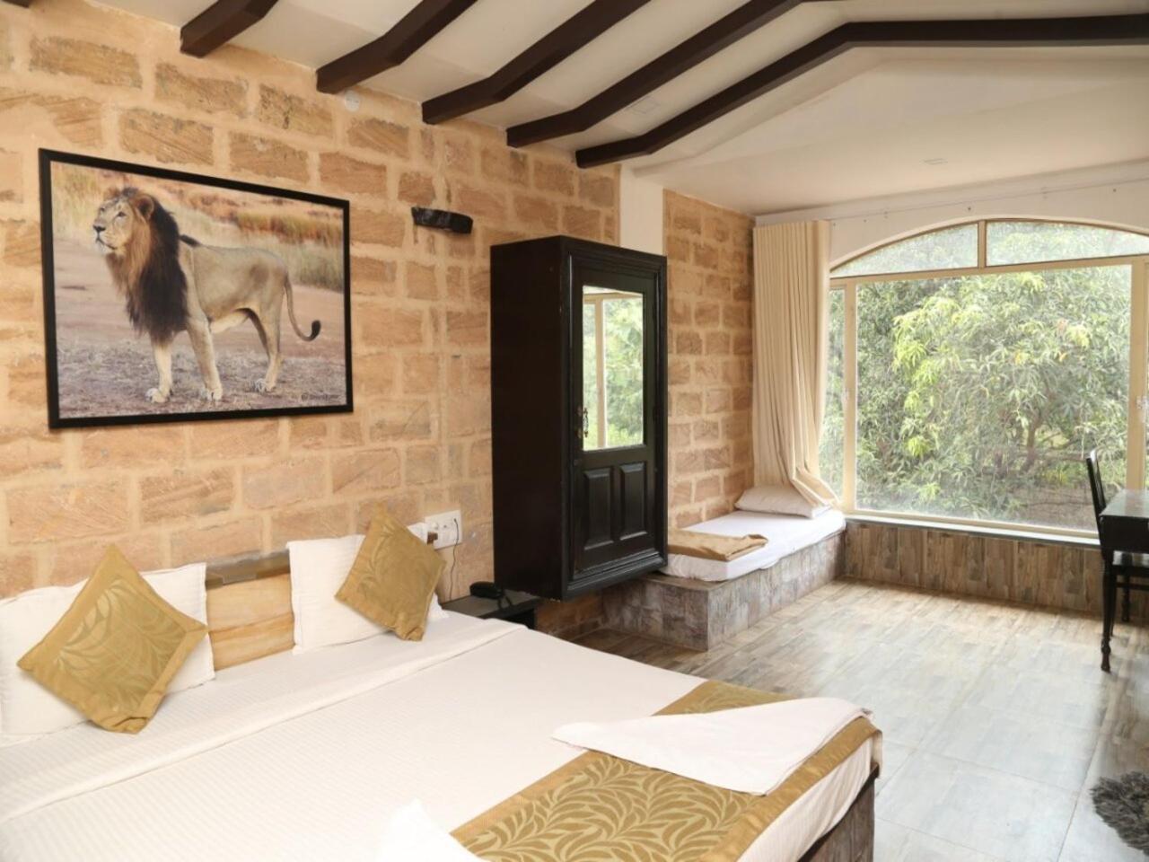 Gir Lions Paw Resort With Swimming Pool Sasan Gir Eksteriør bilde